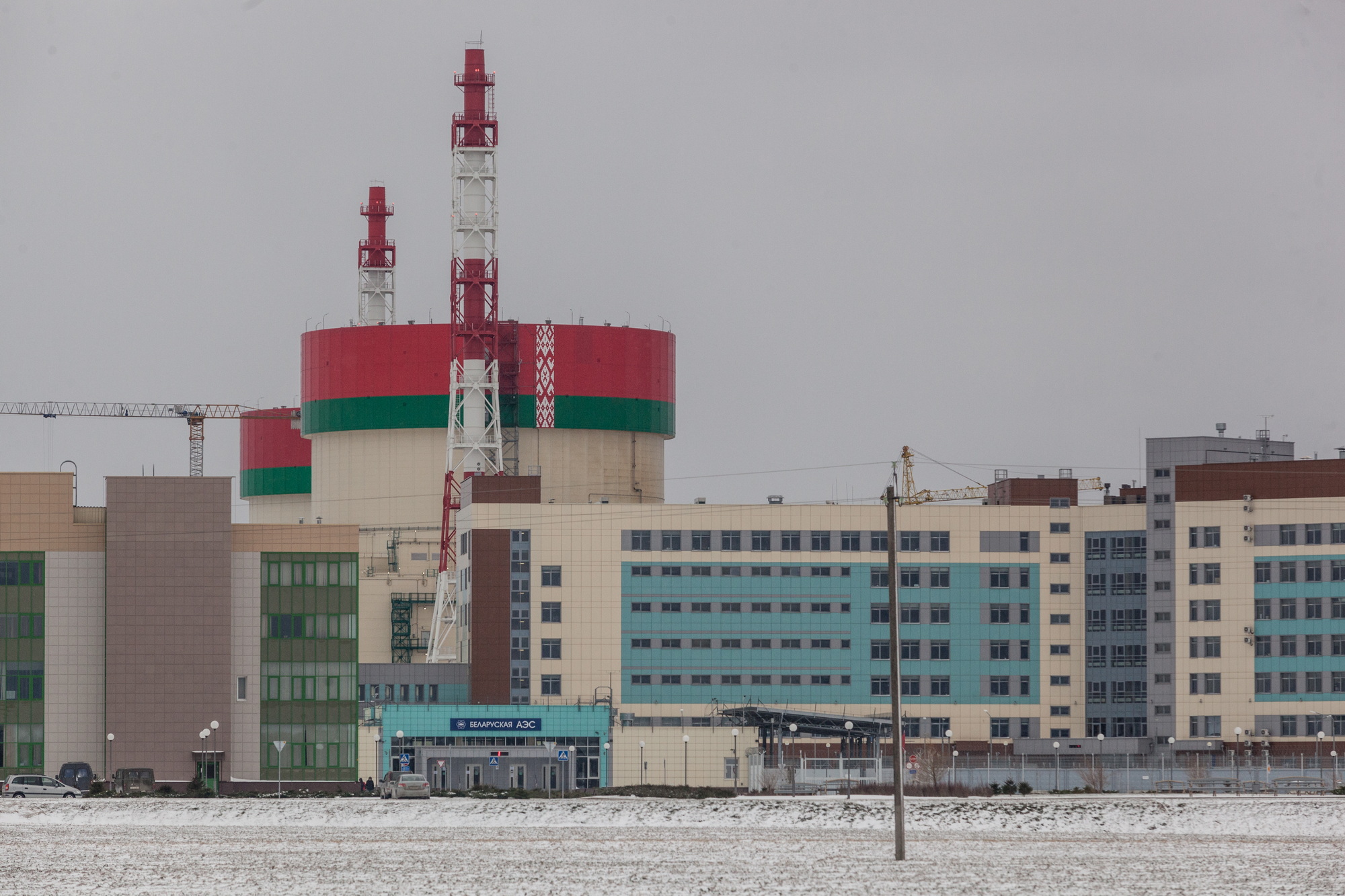 Первый энергоблок БелАЭС включен в сеть